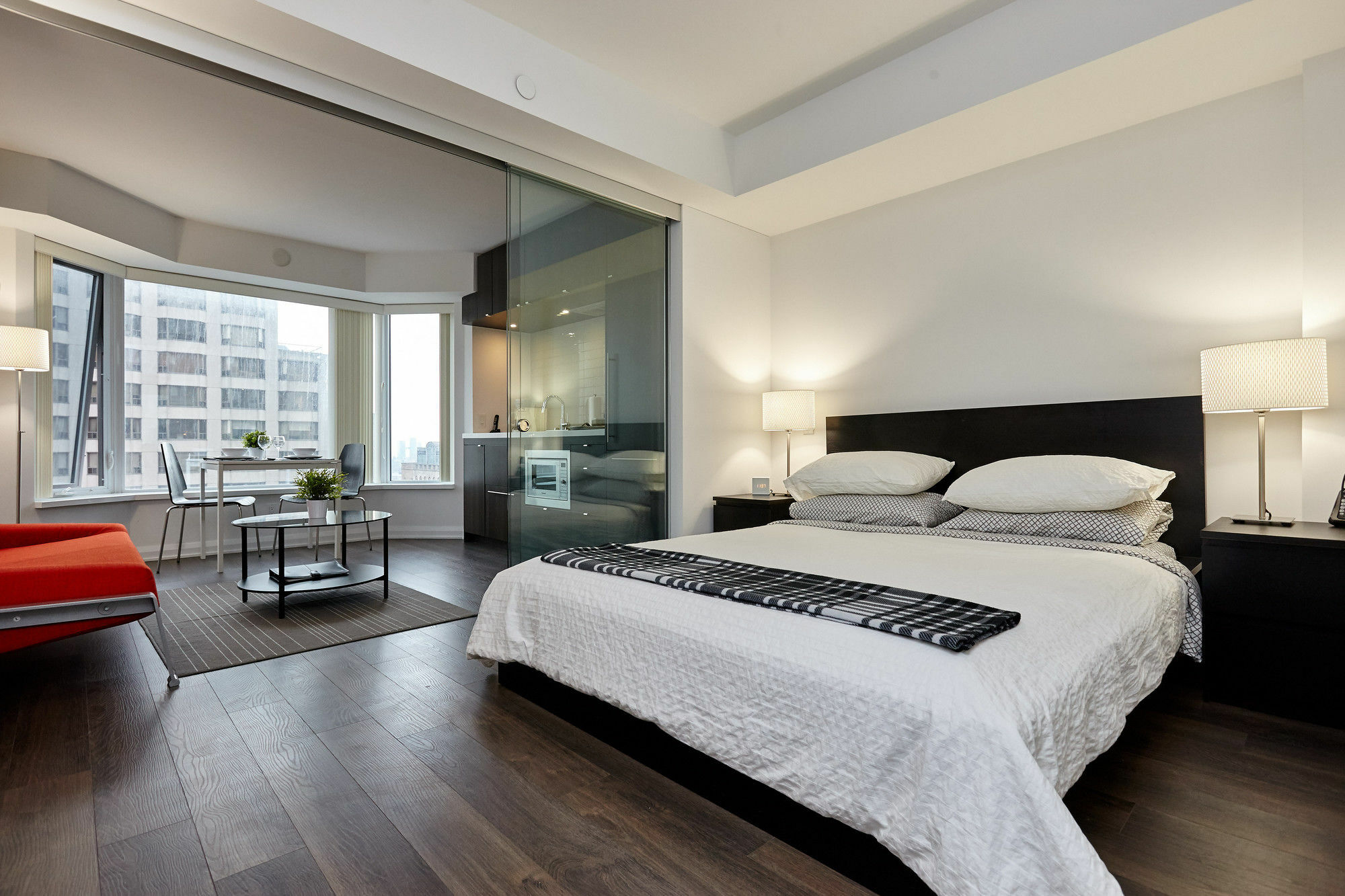 Atlas Suites - Yorkville Furnished Apartments Toronto Exterior photo